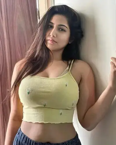 Escorts Siana
